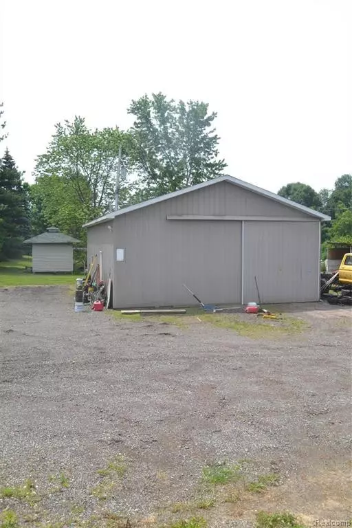 Ortonville, MI 48462,1800 LIBERTY Lane