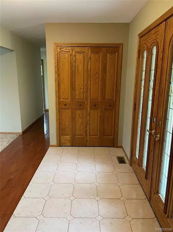 Goodrich Vlg, MI,7480 Baldwin Road