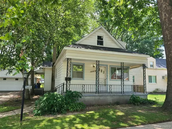 25515 ROSS Street, Dearborn Heights, MI 48125