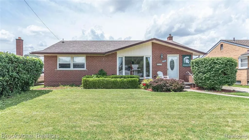 6533 GOLFVIEW Street, Garden City, MI
