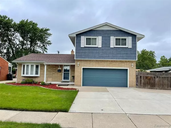 Riverview, MI 48193,17422 DEVONSHIRE Street