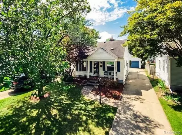 232 GIRARD Avenue, Royal Oak, MI 48073