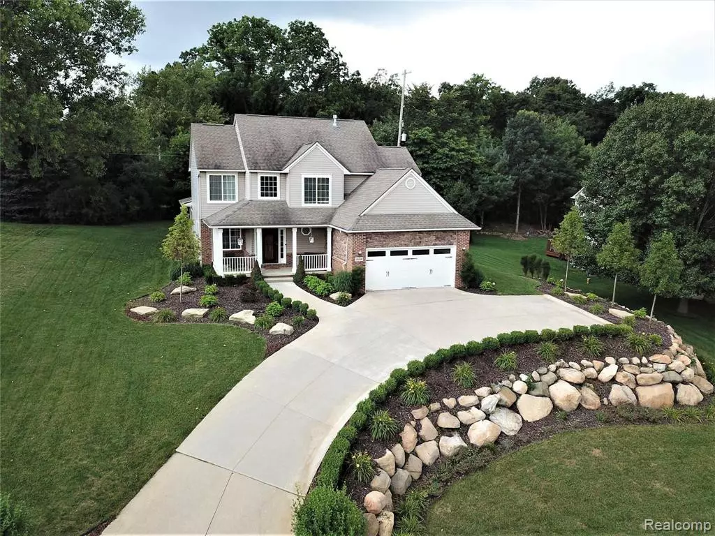 Linden, MI 48451,16168 VALCREST Drive