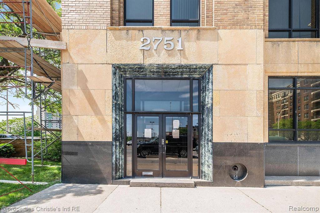 Detroit, MI 48207,2751 E JEFFERSON Avenue