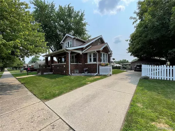 Allen Park, MI 48101,15267 ARLINGTON Avenue