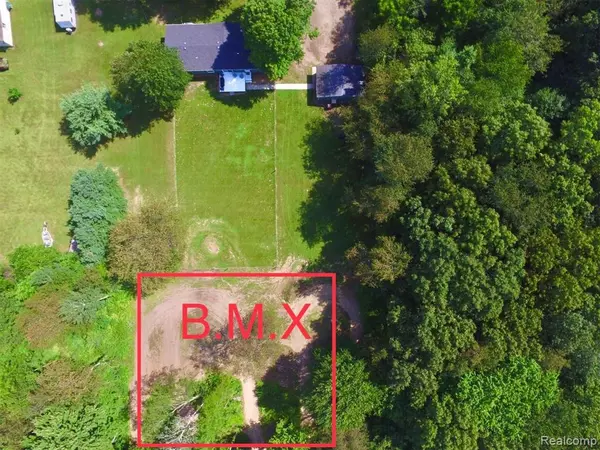 Gregory, MI 48137,18900 BOWDISH Road