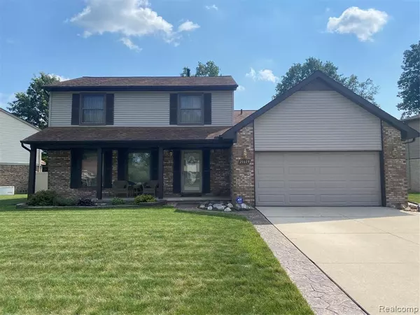 21619 N CHIPMUNK TRAIL, Woodhaven, MI 48183