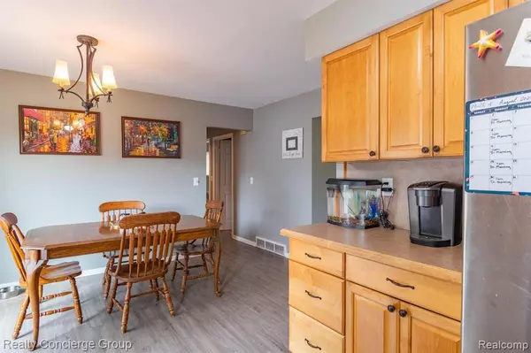 Linden, MI 48451,218 MURPHY Street