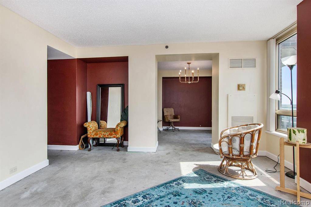 Detroit, MI 48207,3320 Spinnaker Lane