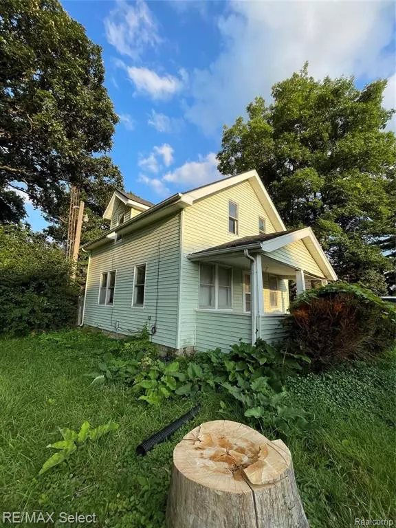 Burton, MI 48519,3030 N CENTER Road