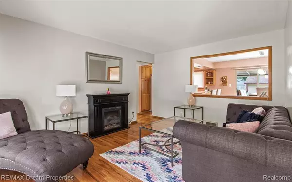 Garden City, MI,29645 WINDSOR Street