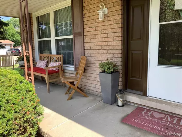 Southfield, MI 48075,24140 PIERCE Street