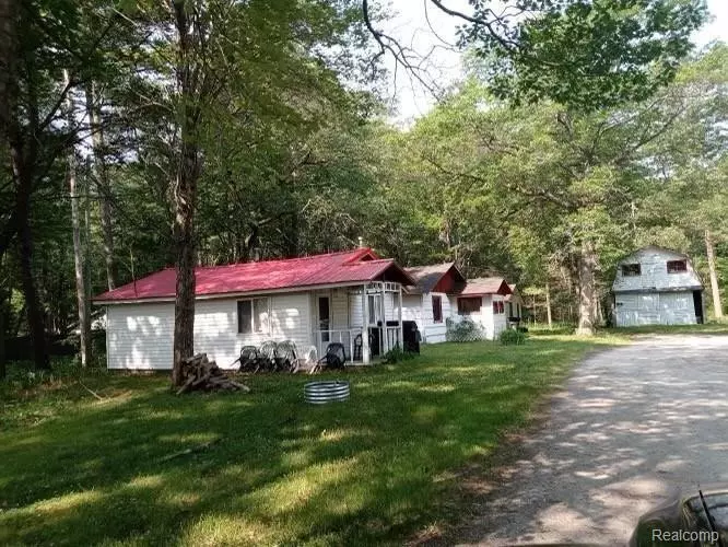2633 N US HIGHWAY 23, Oscoda, MI 48750