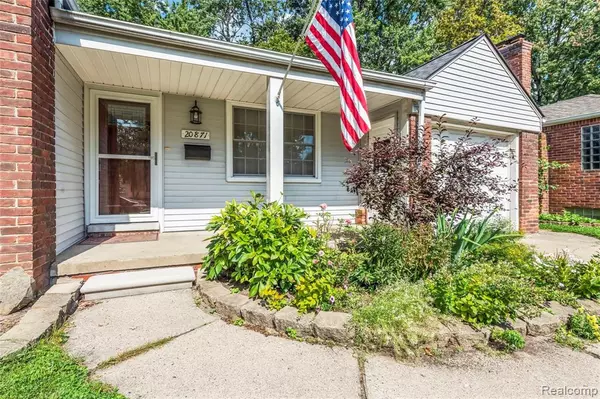 Harper Woods, MI 48225,20871 LANCASTER Street