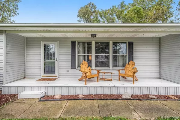 Fenton, MI 48430,11350 Katrine Drive