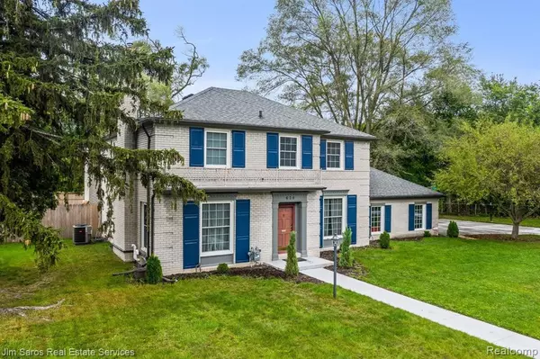Grosse Pointe Park, MI 48230,630 WESTCHESTER Road