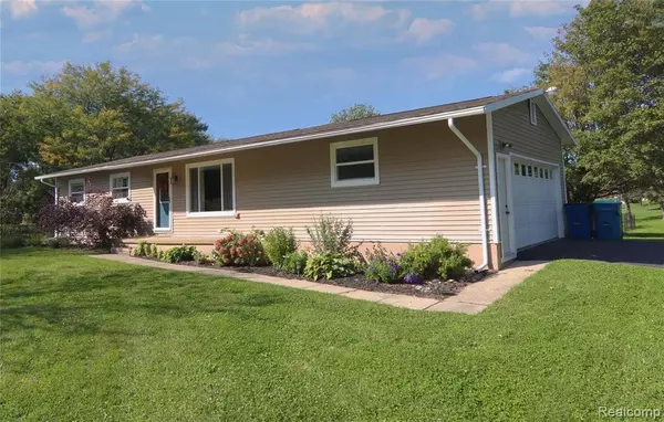 Fenton, MI 48430,3342 Rolston Road