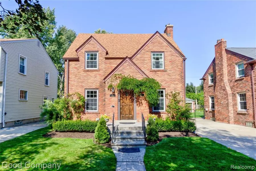 77 AMHERST Road, Pleasant Ridge, MI