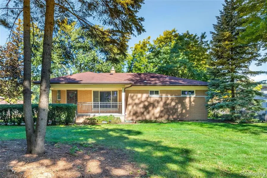 31050 BROWN Street, Garden City, MI