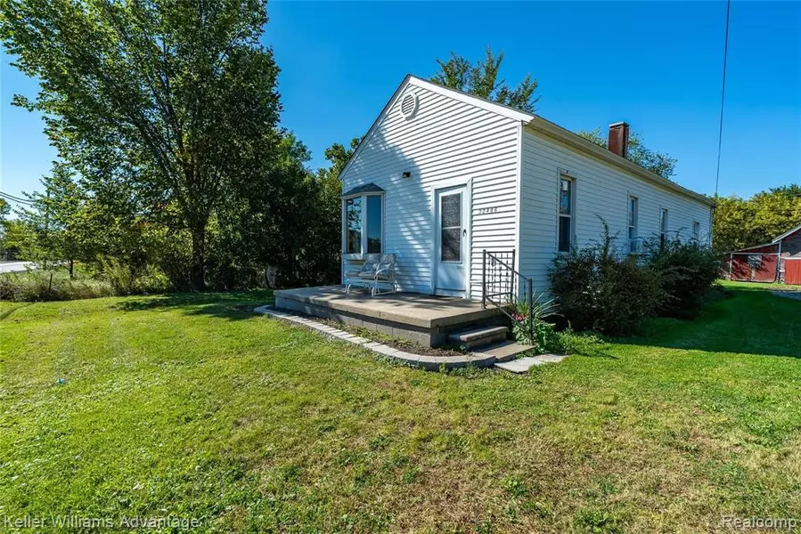 32486 W JEFFERSON Avenue, Rockwood, MI