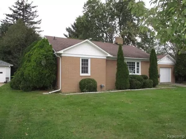 Fenton, MI 48430,631 N ADELAIDE Street