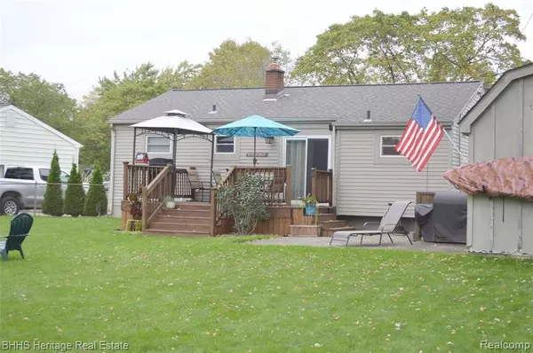 Fenton, MI 48430,819 SOUTHWOOD Drive