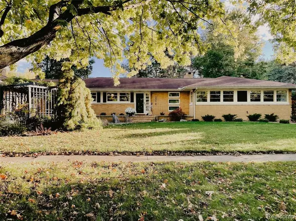 Bay City, MI 48708,2314 VINA Court