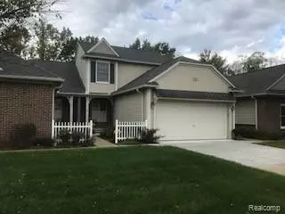 603 SHORELINE Drive, Fenton, MI 48430