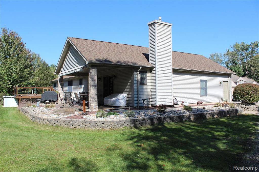 Flushing, MI 48433,9117 TWIN OAKS Court