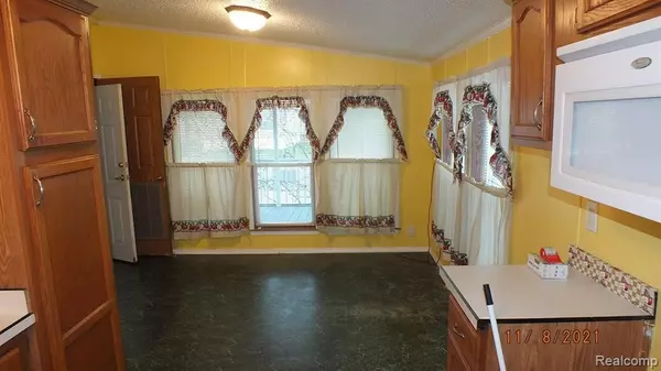 Newport, MI 48166,7559 Grant Drive