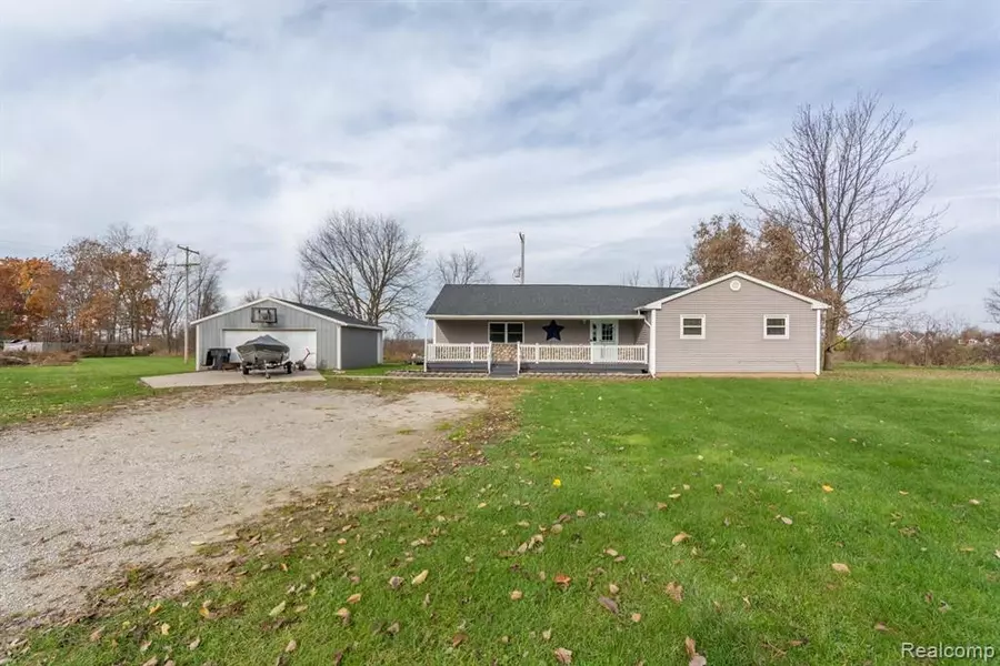3801 E LANSING Road, Bancroft, MI 48414
