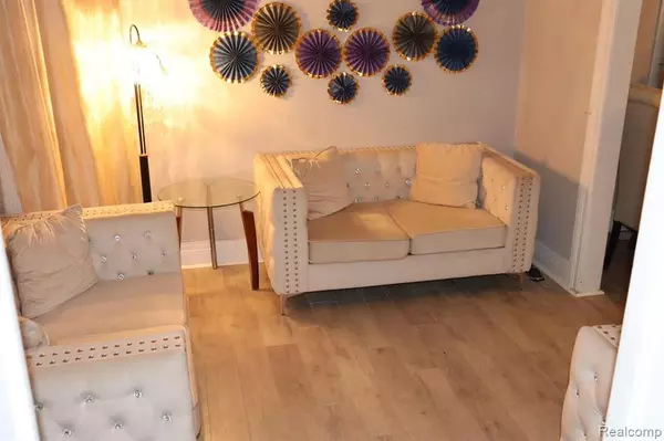 Hamtramck, MI 48212,2342 NORWALK Street