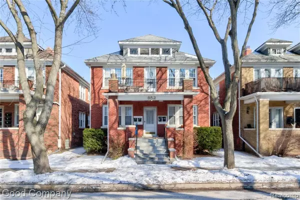 Grosse Pointe Park, MI 48230,852 BEACONSFIELD Avenue