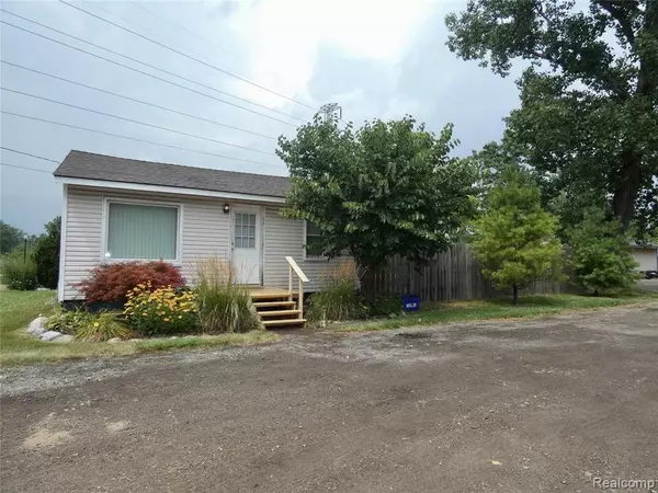 Woodhaven, MI 48183,21332 Dix Toledo Hwy