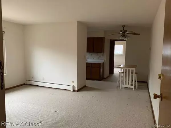 Eastpointe, MI 48021,15229 E 9 MILE Road