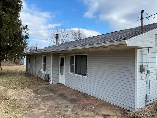 13315 Dixon Road, Dundee, MI 48131