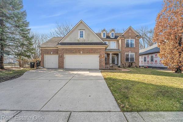 25813 COVE CREEK Drive, Taylor, MI 48180