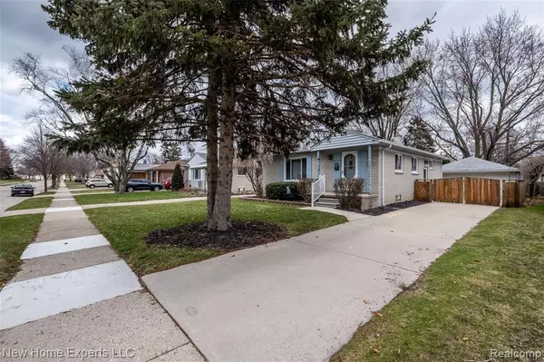 Clawson, MI,627 S WEBIK Avenue