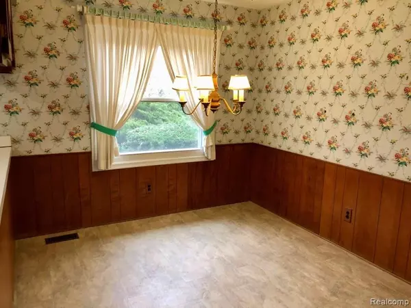 Beverly Hills, MI 48025,18734 Chelton Dr