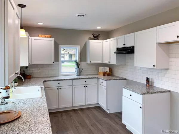 Linden, MI 48451,5079 THOMPSON Road