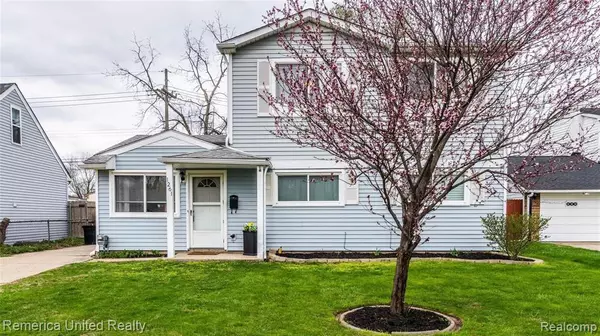 Madison Heights, MI 48071,1261 E KALAMA Avenue