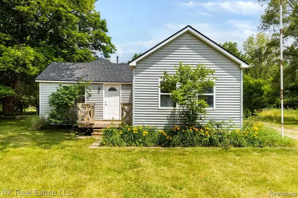 35835 31 MILE Road, Lenox, MI 48050
