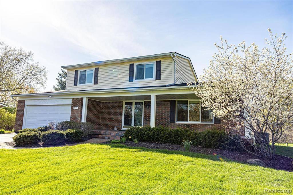White Lake, MI,8596 SANDY CREST Drive