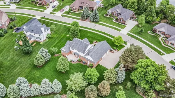 Oxford, MI 48371,909 Watersmeet Drive