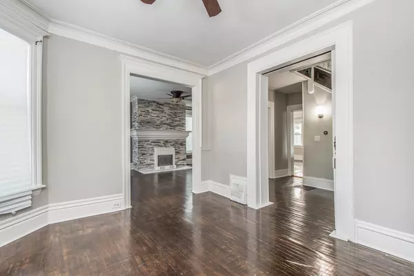 1330 Wealthy SE Street Grand Rapids, MI 49506