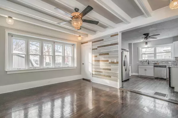 1330 Wealthy SE Street Grand Rapids, MI 49506