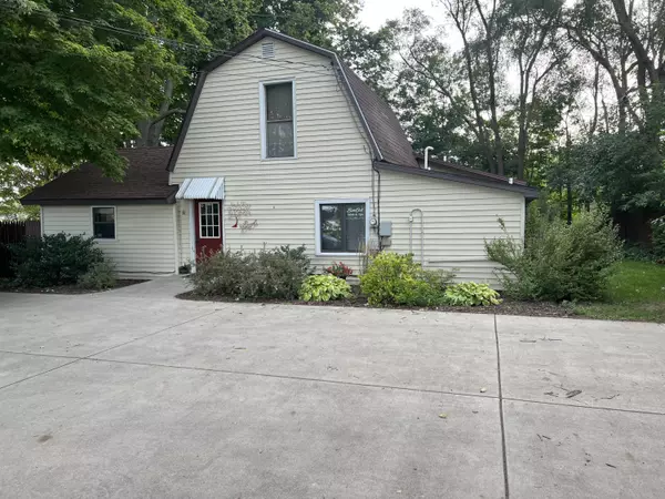 61 S Michigan Avenue, Coldwater, MI 49036