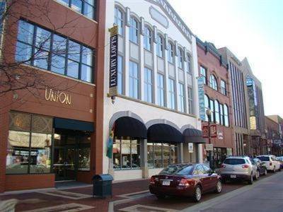 125 S Kalamazoo Mall #402-404, Kalamazoo, MI 49007