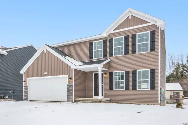 817 Strauss Court, Greenville, MI 48838