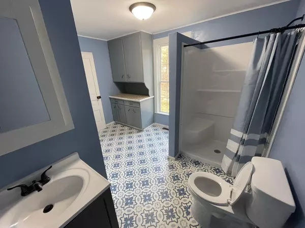 Breedsville, MI 49027,177 W Main Street